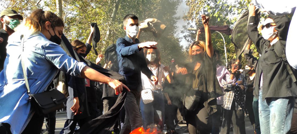 In Iran, Mass Protests Are Chanting 