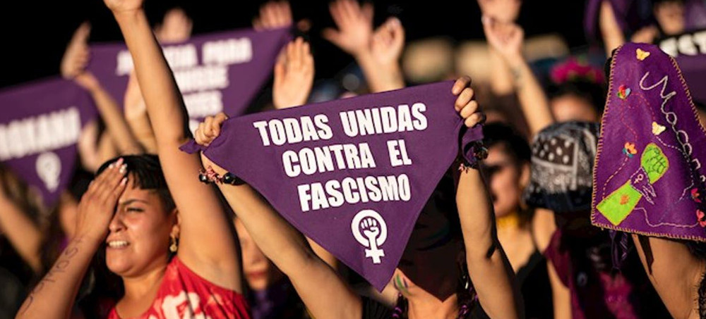 Chile: Thousands of Women March Against Fascism