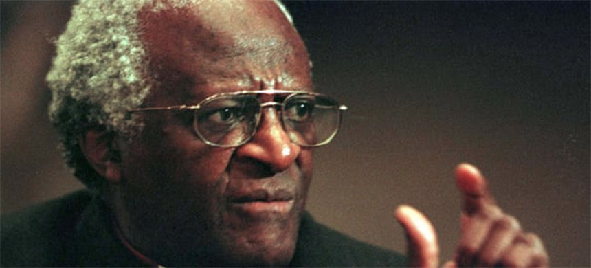 Anti-Apartheid Hero Archbishop Desmond Tutu Dies Aged 90