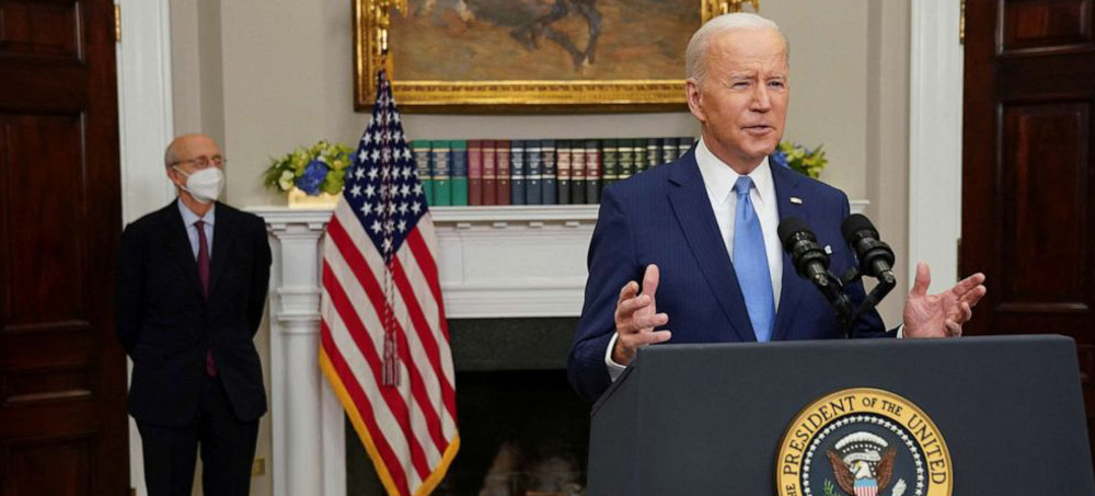 Biden to Nominate First Black Woman to Sit on Supreme Court by End of February