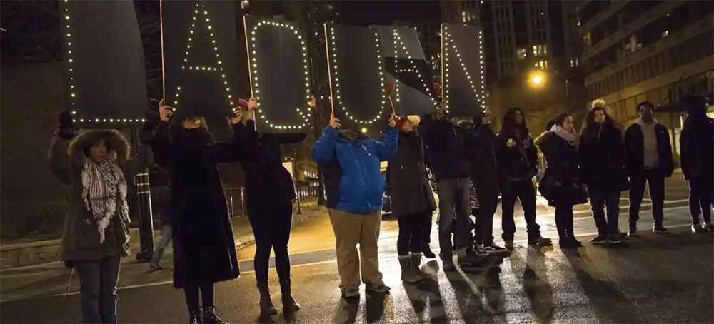 Jason Van Dyke: Fury as White Officer Who Murdered 17-Year-Old Laquan McDonald Is Released Three Years Early