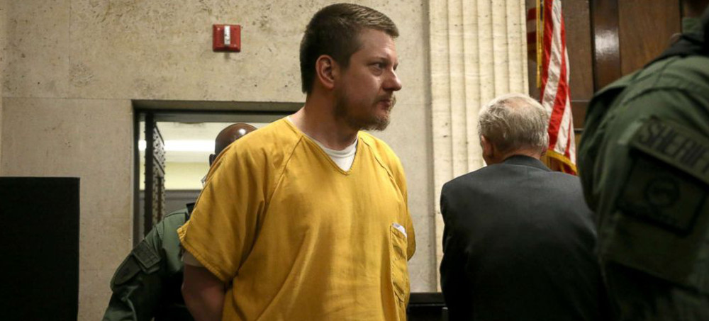 Officer Who Killed Laquan McDonald Leaves Prison After Barely Three Years