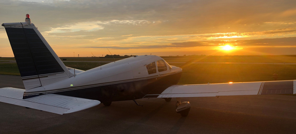 Pilots Are Airlifting Patients Out of Red States to Get Abortions