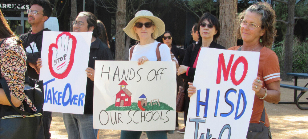 Texas Announces Takeover of Houston Schools, Stirring Anger