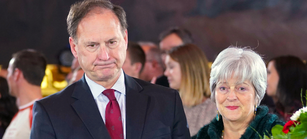 Wife of Justice Alito Called Upside-Down Flag ‘Signal of Distress’